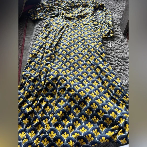 Boden Sasha Printed Jersey Midi Dress Yellow Geometric Mod Print size 4 - Picture 12 of 12